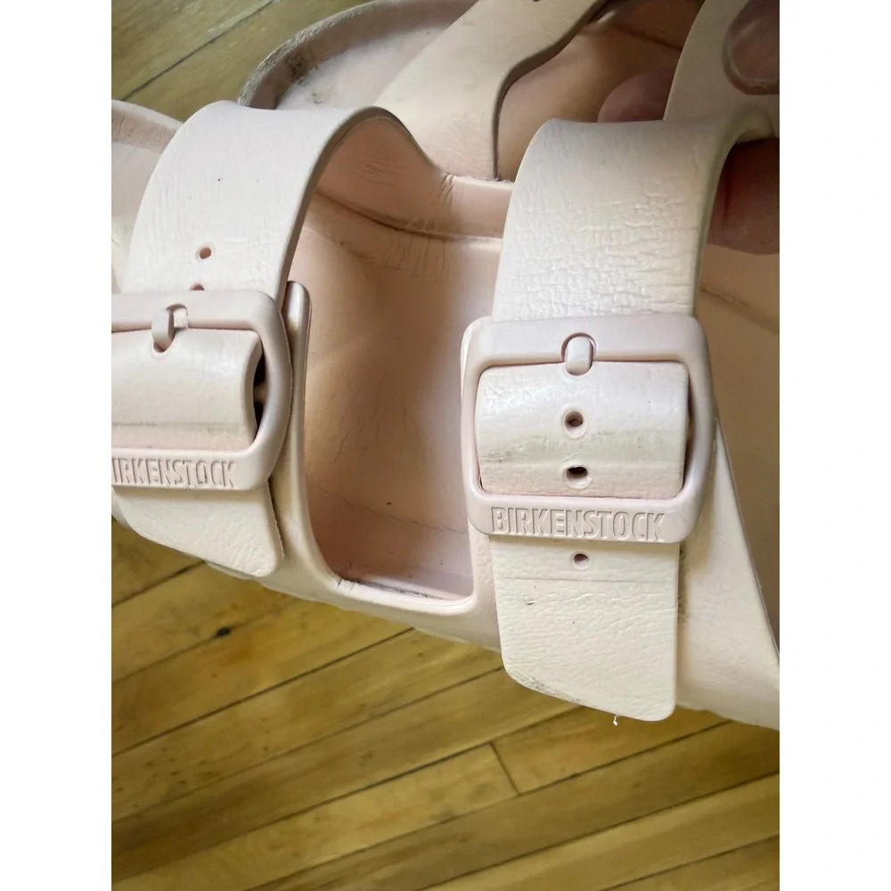 Birkenstock EVA in color light rose double strap lightweight sandals beach